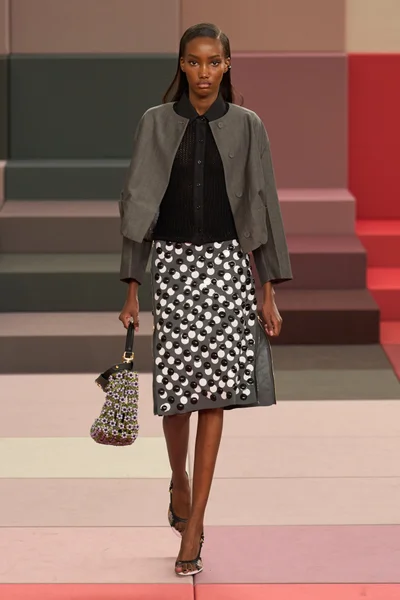 Look 2